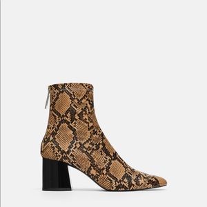 NWT Zara Boots